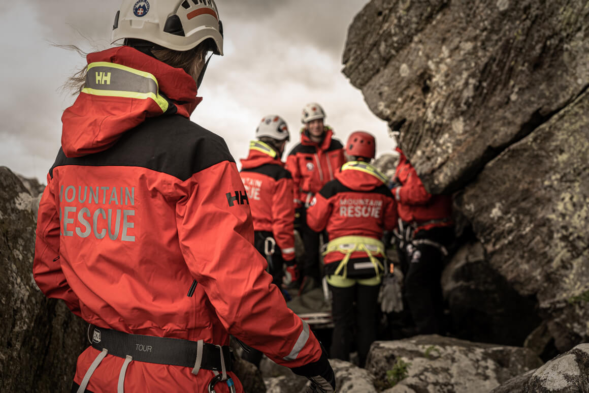 search and rescue team on the mountain