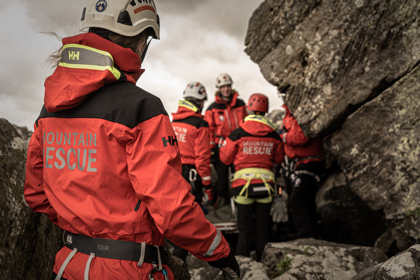 search and rescue team on the mountain