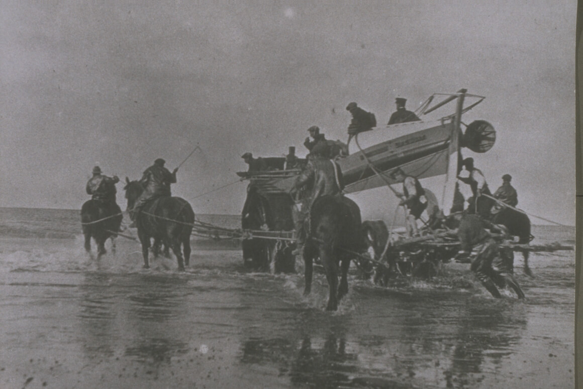 old photo of rnli 