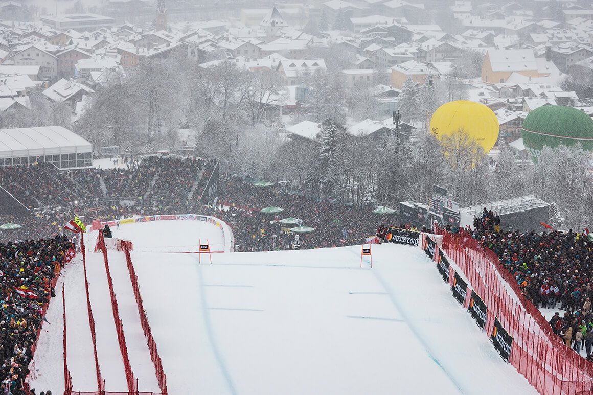 Over 10km of nets are built up for the races.