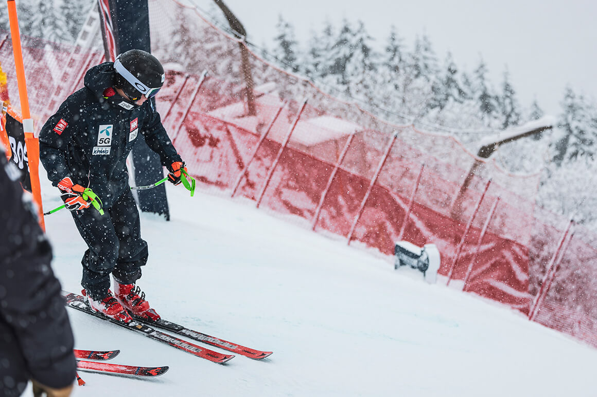 Aleksander Aamodt Kilde inspecting the course at Kitzbühel