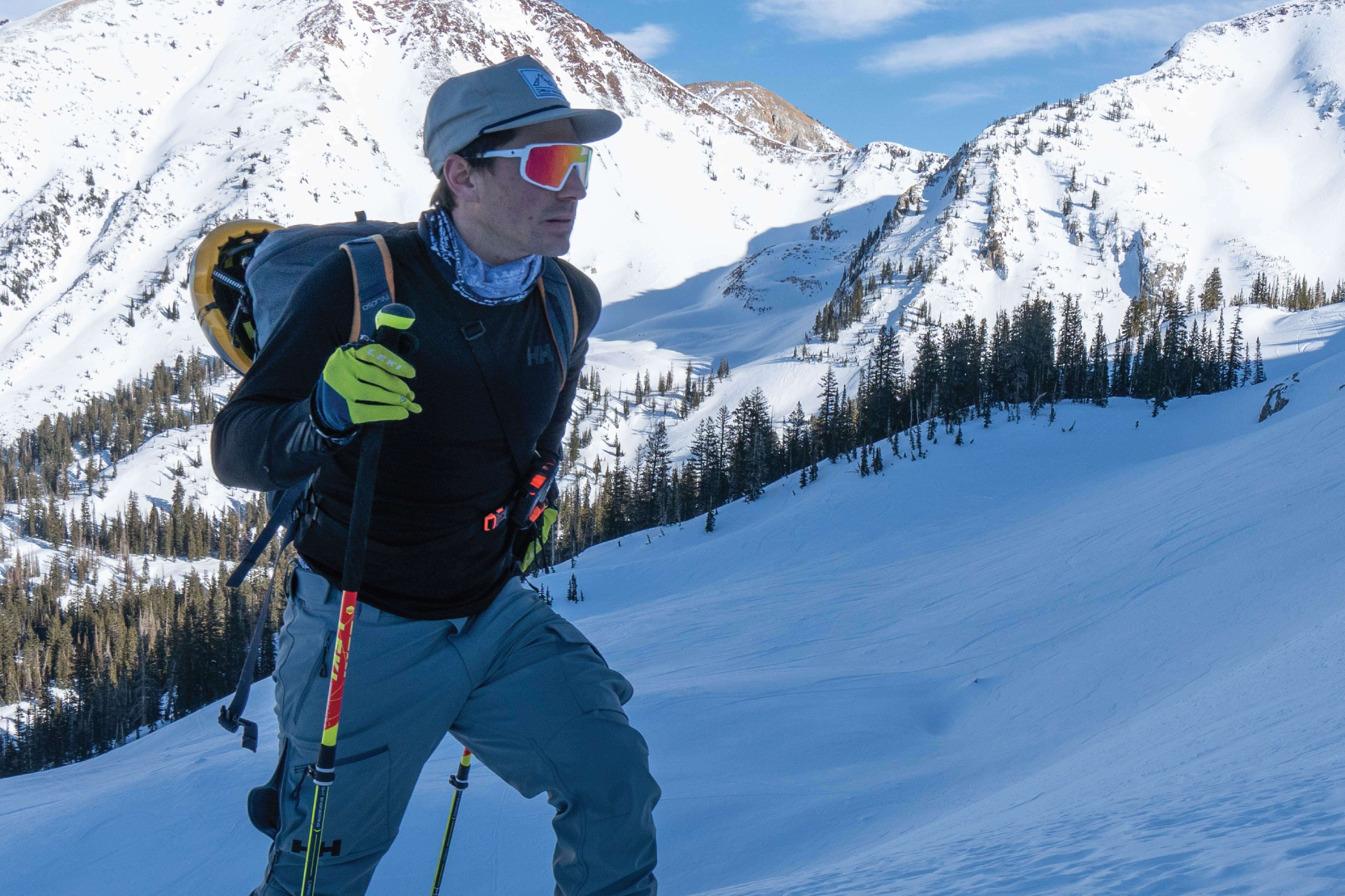 man in lifa merino on ski slope