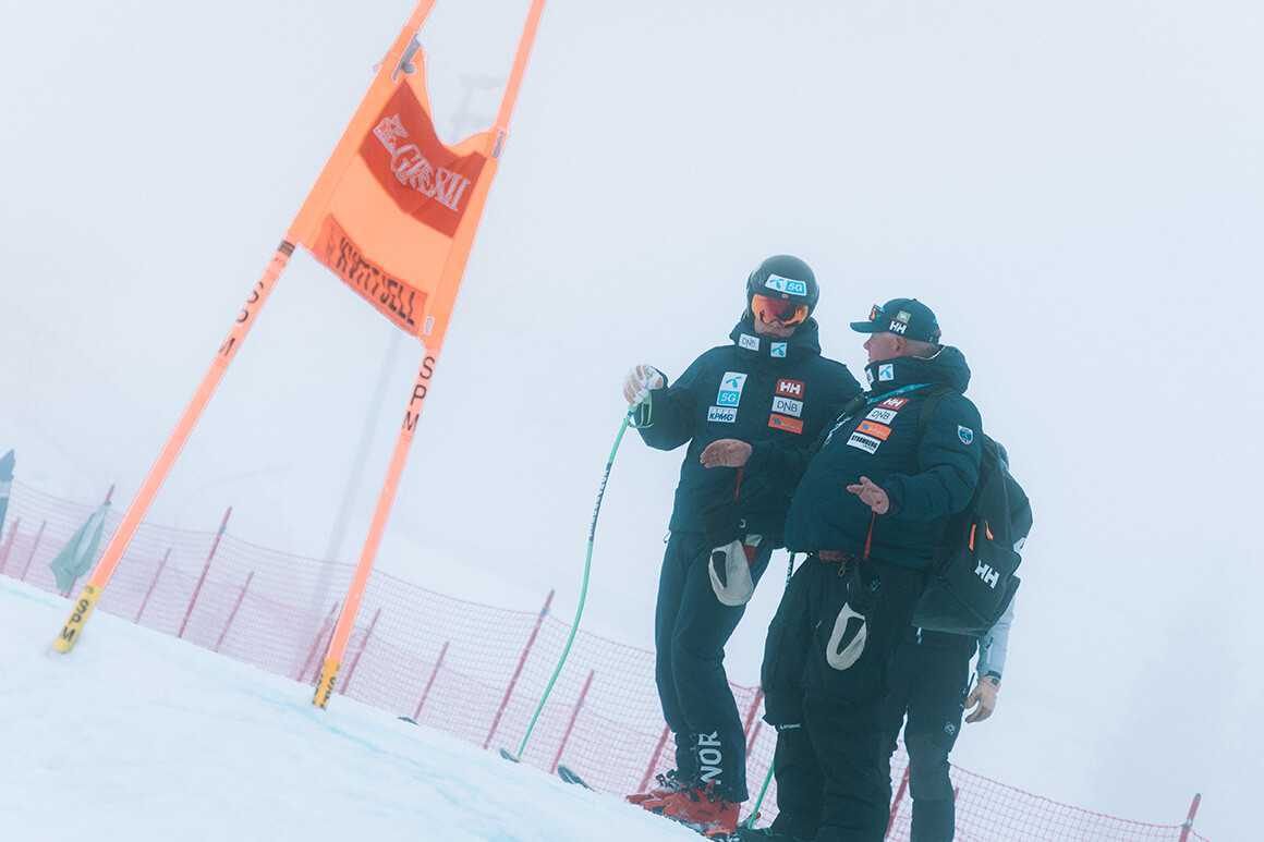 Kvitfjell World Cup – two skiers inspecting the course