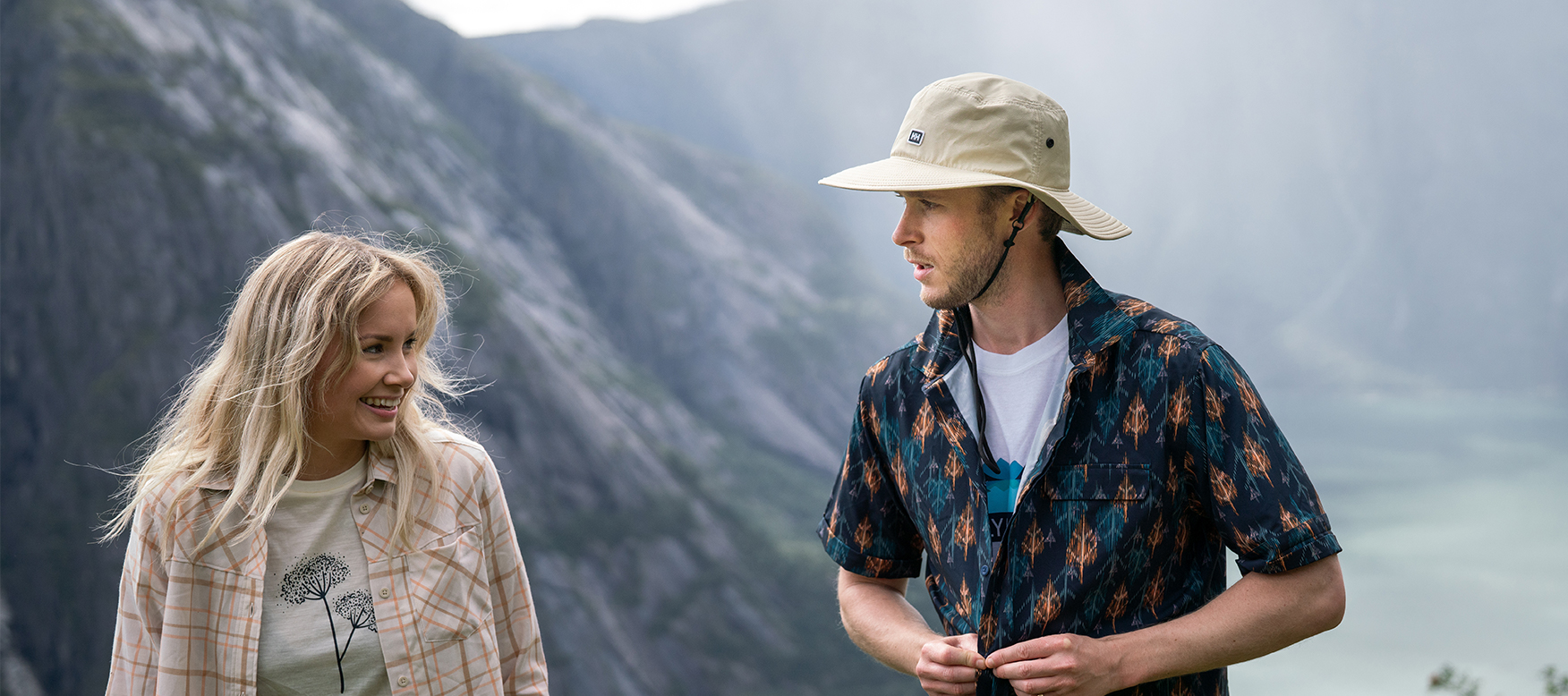 couple hiking in cotton clothes